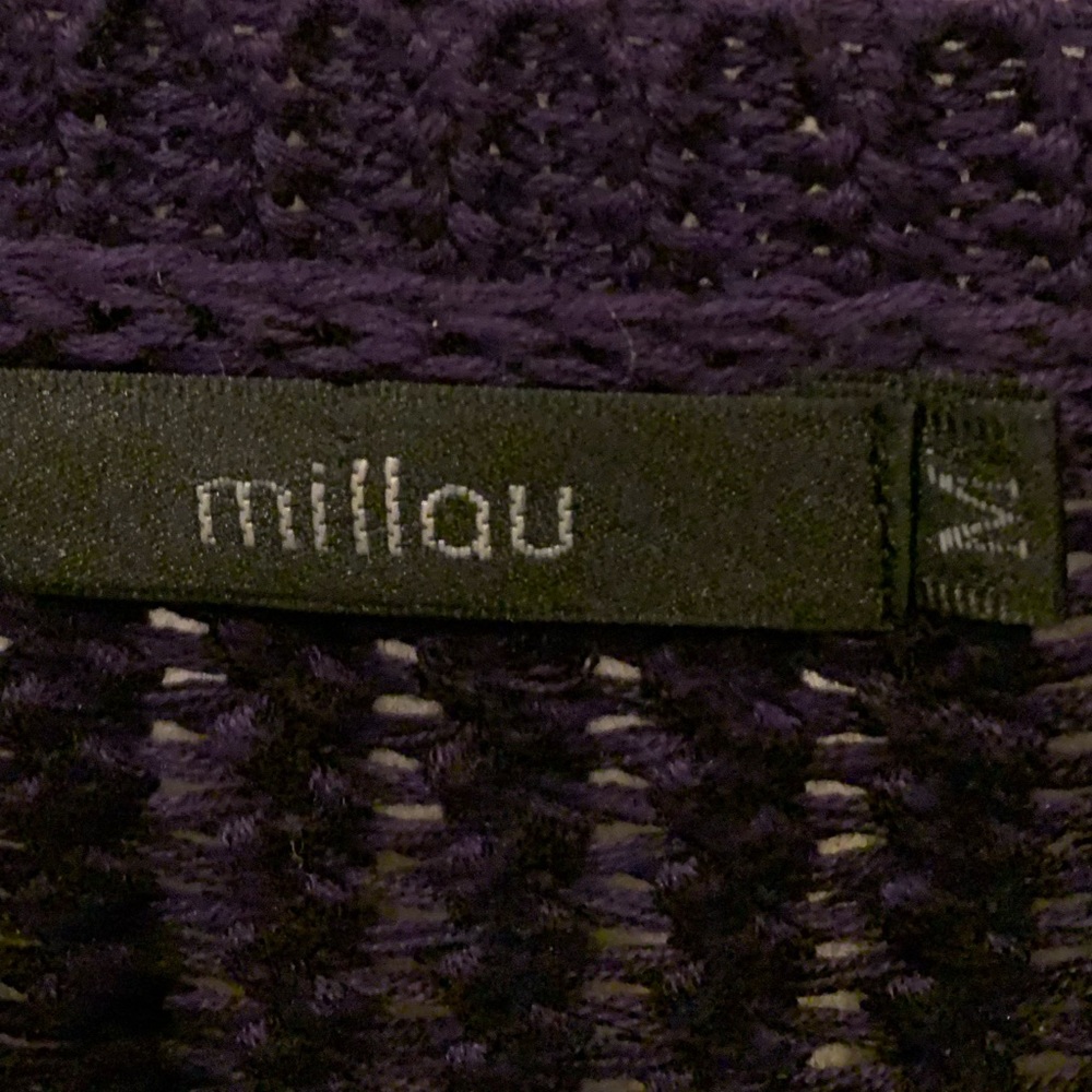 LF Knit Sweater - Picture 3 of 3